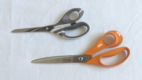 Essential tools to start sewing scissors