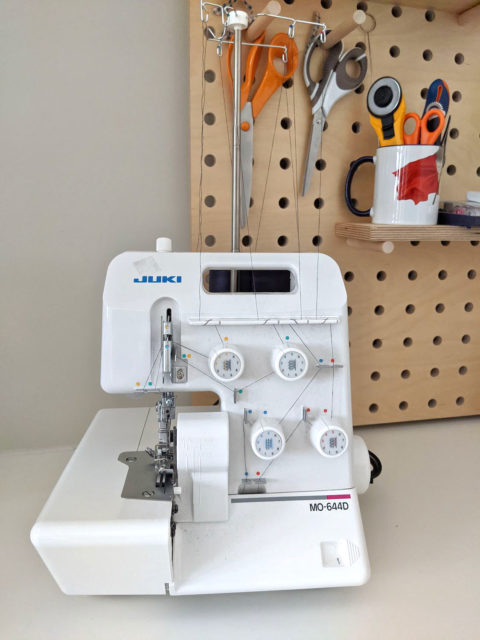 Couture à la maison - Sewing at home: Range-câble: hyper pratique pour tous  les cordons et autres longueurs qui s'emmêlent!